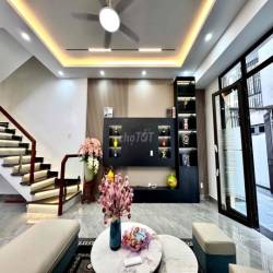 Nhà gần Lạch Tray – full nội thất – giá hơn 3 tỷ cực hiếm