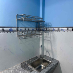 Nhà trọ 1 mặt thoáng mát mới xây phù hợp công nhân đi làm ca