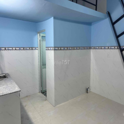 Nhà trọ 1 mặt thoáng mát mới xây phù hợp công nhân đi làm ca