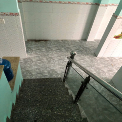 Nhà 5x12m,1L,2pn, 2 máy lạnh giá 8tr500