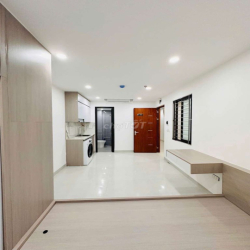 Bóc tem CCMN 25-30m2 Full đồ. ban công, máy giặt tại Yên Hoà