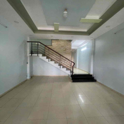 NHÀ 2PN CÓ SÂN SÁT GÒ VẤP -NGUYỄN THÁI SƠN