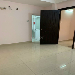 Nhà Nguyên Căn Đường Lê Thị Bạch Cát - 4PN 4WC - 3.8x10m