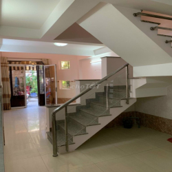 Nhà Nguyên Căn Đường Lê Thị Bạch Cát - 4PN 4WC - 3.8x10m