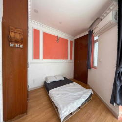 CHO NỮ THUÊ PHÒNG BAN CÔNG FULL NỘI THẤT VIEW CÔNG VIÊN GIA ĐỊNH