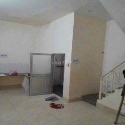 cho thuê nhà dt 4,2 x20 đường thông hxh , Nguyễn văn khói p9 gv