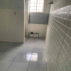 Phòng trọ rẻ chỉ 1tr6