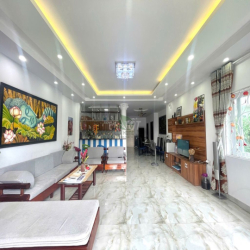 CHO THUÊ NHÀ SÂN VƯỜN 3 TẦNG FULL NỘI THẤT BẮC NHA TRANG