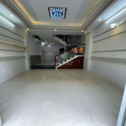 Cho thuê nhà MT 414B Huỳnh Văn Bánh P13 Q.PN