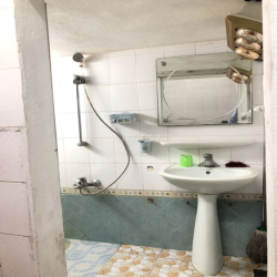 Chính chủ cho thuê nhà riêng tại ngõ 896 Nguyễn Khoái 