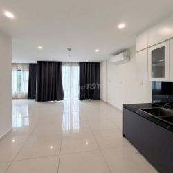 Cho thuê căn hộ góc 2PN+ Bếp rèm, máy lạnh _ Vinhomes grand park