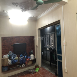 Chính chủ cho thuê nhà riêng tại ngõ 896 Nguyễn Khoái 