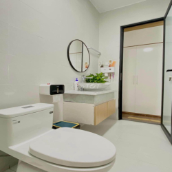 Cho thuê nhà KDC ParkRiverside 15tr 3 lầu 4PN gần VX Liên Phường