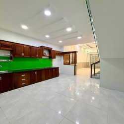 CHÍNH CHỦ CHO THUÊ NHÀ NGUYÊN CĂN KHU ĐỒNG BỘ P15 TÂN BÌNH