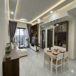 Cần cho thuê căn 2pn - đầy đủ nội thất đẹp.