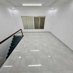 CHÍNH CHỦ CHO THUÊ NHÀ NGUYÊN CĂN KHU ĐỒNG BỘ P15 TÂN BÌNH