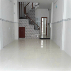 Cho thuê nhà Mới Hẻm xe hơi 519/ Nguyễn Văn Khối P8 QGV- 4PN - 5WC 