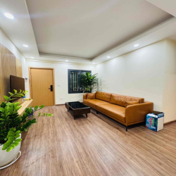 chính chủ cho thuê căn 3 ngủ 2 vệ sinh CT3 Linh Đàm