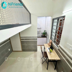 CHO THUÊ PHÒNG GÁC SẴN MÁY LẠNH- TỦ ĐỒ GẦN CHỢ THẠCH ĐÀ