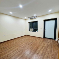 chính chủ cho thuê căn 3 ngủ 2 vệ sinh CT3 Linh Đàm