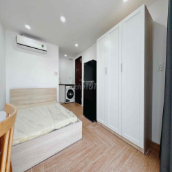 CĂN HỘ BAN CÔNG NGAY HOÀNG SA TRƯỜNG SA RỘNG RÃI THOÁNG MÁT