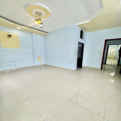 🍀Nhà 1/ Lê Văn Quới sửa mới 