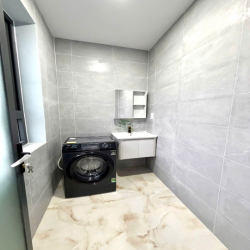 CHO THUÊ CĂN HỘ 2 PHÒNG NGỦ FULL NỘI THẤT CÓ CỬA SỔ ĐƯỜNG MÊ LINH
