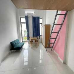 Cho thuê căn hộ Duplex ngay Đỗ Xuân Hợp - Ngã Tư Bình Thái