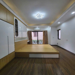 Ô TÔ ĐỖ CỬA - LÔ GÓC THOÁNG SÁNG-TRUNG TÂM HAI BÀ TRƯNG - DÂN XÂY MỚI