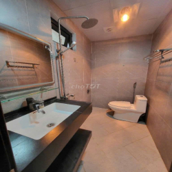 Ô TÔ ĐỖ CỬA - LÔ GÓC THOÁNG SÁNG-TRUNG TÂM HAI BÀ TRƯNG - DÂN XÂY MỚI