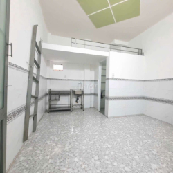 Phòng trọ mới có máy lạnh, sạch sẽ thoáng mát,giờ tự do,ngay đại hoc