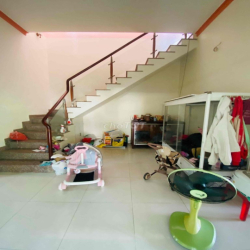 Cho Thuê Nhà 1 Lầu Đường Lê Văn Lương DTSD 300m2 Kinh Doanh Đa Nghề