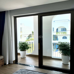 Căn hộ 1 phòng ngủ mới có ban công – Khu Sơn Trà yên tĩnh