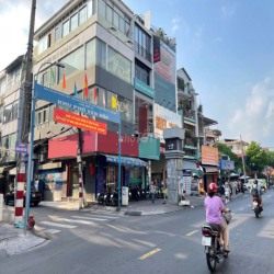 Mặt Tiền Ngay Chợ Hoàng Hoa Thám Vỉa Hè Rộng Nhà Mới.