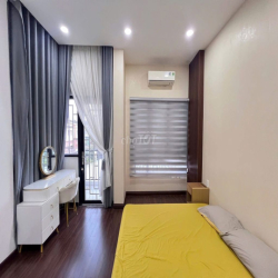 Cho thuê căn full nội thất KĐT Oasis City