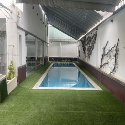 Cho thuê biệt thự, có hồ bơi.