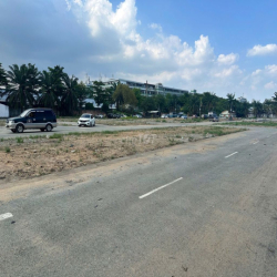 Cho thuê 19.000m2 đất làm bãi xe , văn phòng, QL1A Bình Tân, 20k/m2