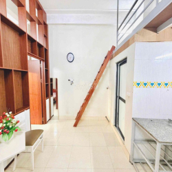 Cho Thuê Căn Hộ 1N1K , Tại 24 Đại Mỗ . Cách Lê Quang Đạo Kéo Dài 100m