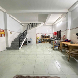 Nhà lầu 6x14m hẻm ô tô Nguyễn Việt Hồng - Thuận tiện kinh doanh