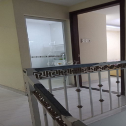 CHÍNH CHỦ- TẦNG1-2PN-1WC - DTSD: C+R: 60+30=90M2- TIỆN NGHI - TQD- Q3