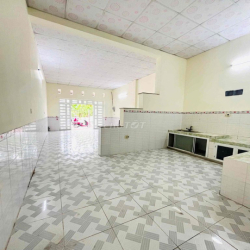 CHO THUÊ NHÀ TRỆT 2PN 2WC KDC LONG THỊNH ĐỐI DIỆN BV HOÀN MỸ 4.5TR