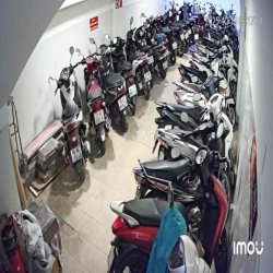 Phòng trọ 38m2 có thang máy cạnh trường Maketting Q7