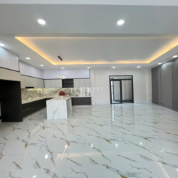 Nhà mới xây mặt tiền đường Sương Nguyệt Ánh - Phường Rạch Giá