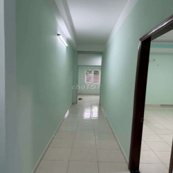 NHÀ 1 TRỆT 2 LẦU CHÁNH NGHĨA