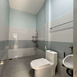 Nhà phường 7 195 m²