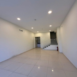 SHOP DREAMHOME GIÁ ỔN CHỈ 7 TRIỆU/THÁNG; NHÀ MỚI NHƯ HÌNH