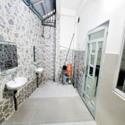 KTX NAM Ngay Cao Đẳng Công Thương- MIỄN PHÍ hết, Máy lạnh Giờ tự do