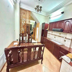 nhà gần Hàng Xanh🇻🇳 DT 4x15m - 4 Tầng -4PN-3WC chỉ 15 triệu