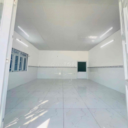 Cho Thuê Nhà 2 Phòng Ngủ Có Máy Lạnh Khu Dân Cư Hồng Loan 6A