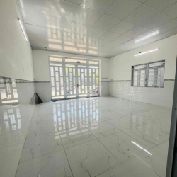 Cho Thuê Nhà 2 Phòng Ngủ Có Máy Lạnh Khu Dân Cư Hồng Loan 6A